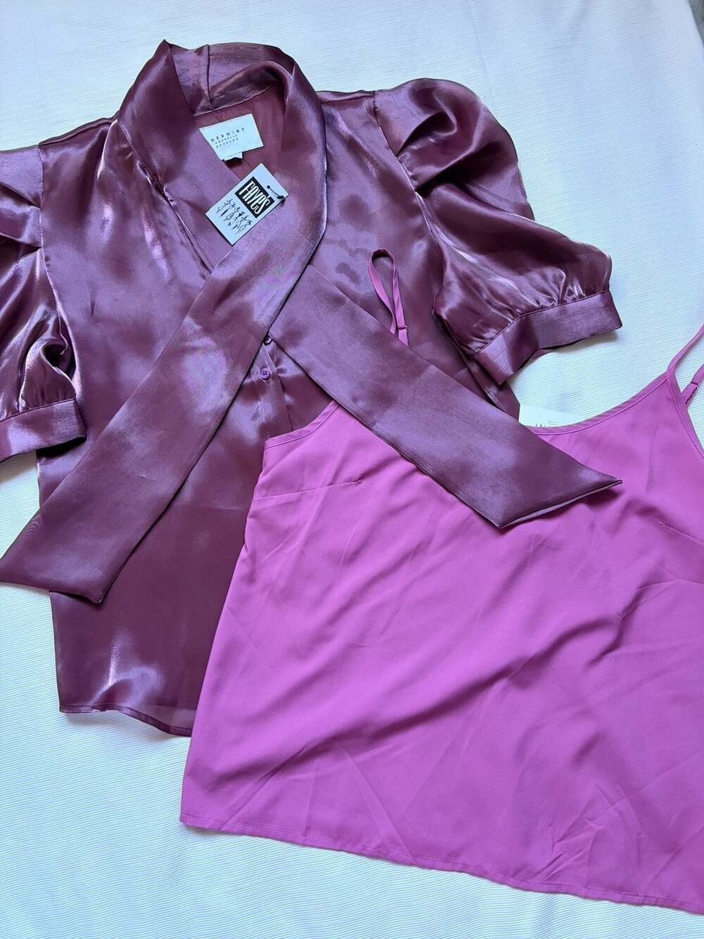 The Shirt Rochelle Behrens The French Bow Shirt Size M Wine